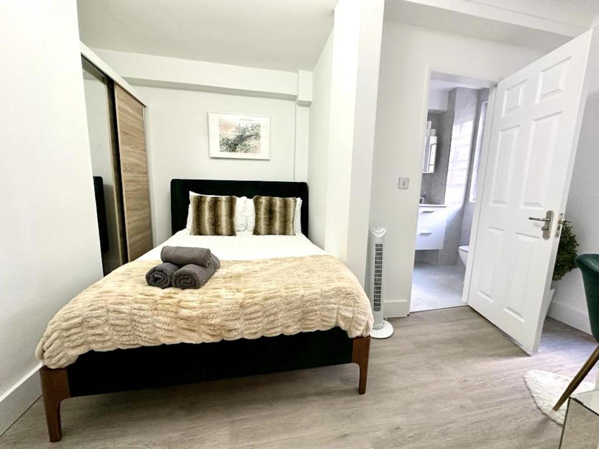 Vibrant 2-bedroom Flat With Elevator In Marylebone, Close To Hyde Park & Edgware Road Londen
